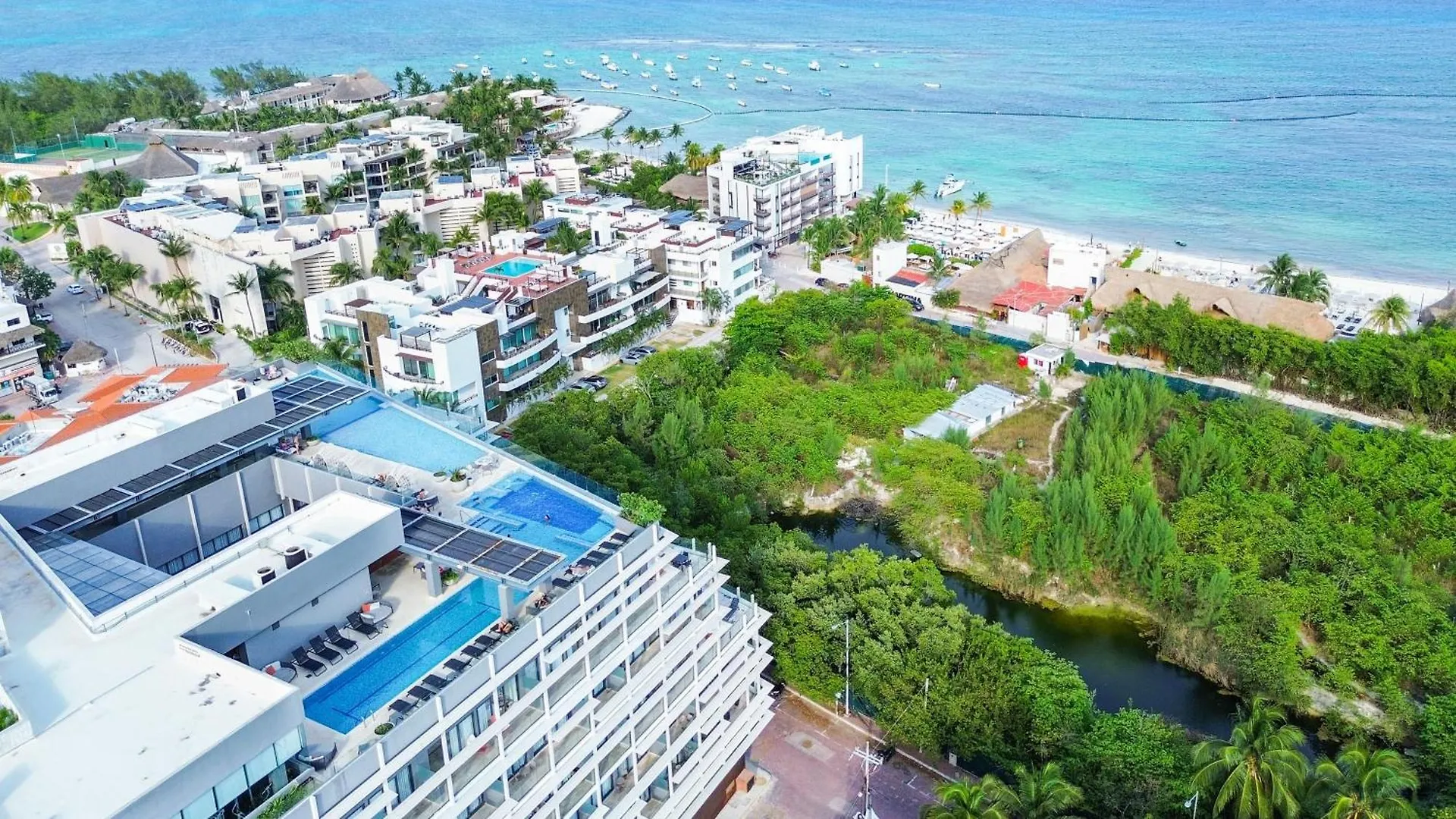 Luxury 1Br Condo-Amazing Oceanviews Prime Location Close To Beach Playa del Carmen Appartamento